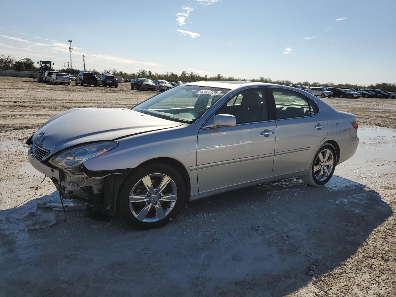 2005 Lexus ES - Image 1