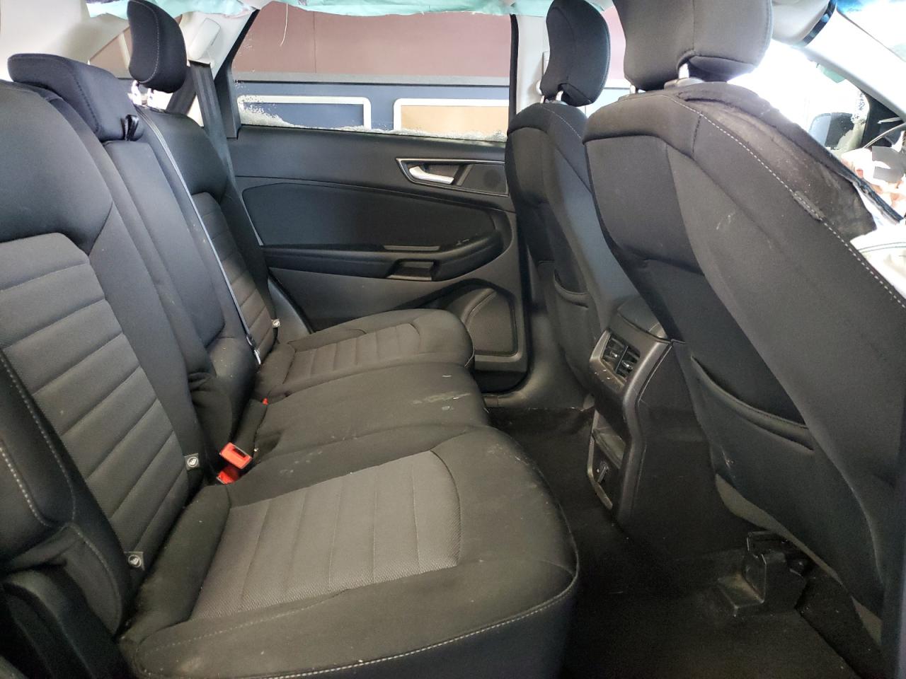 2018 Ford Edge - Image 12