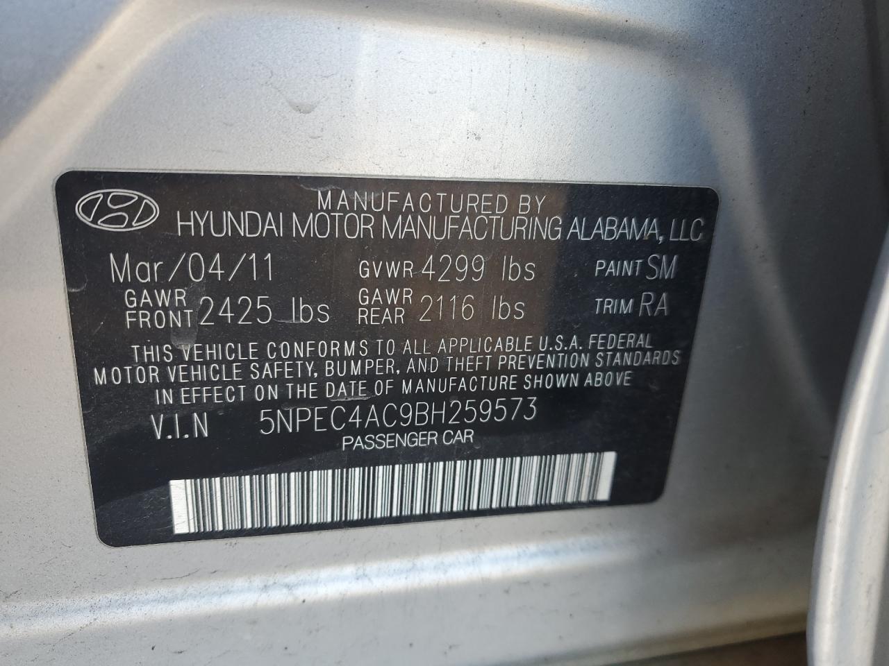 2011 Hyundai Sonata - Image 12