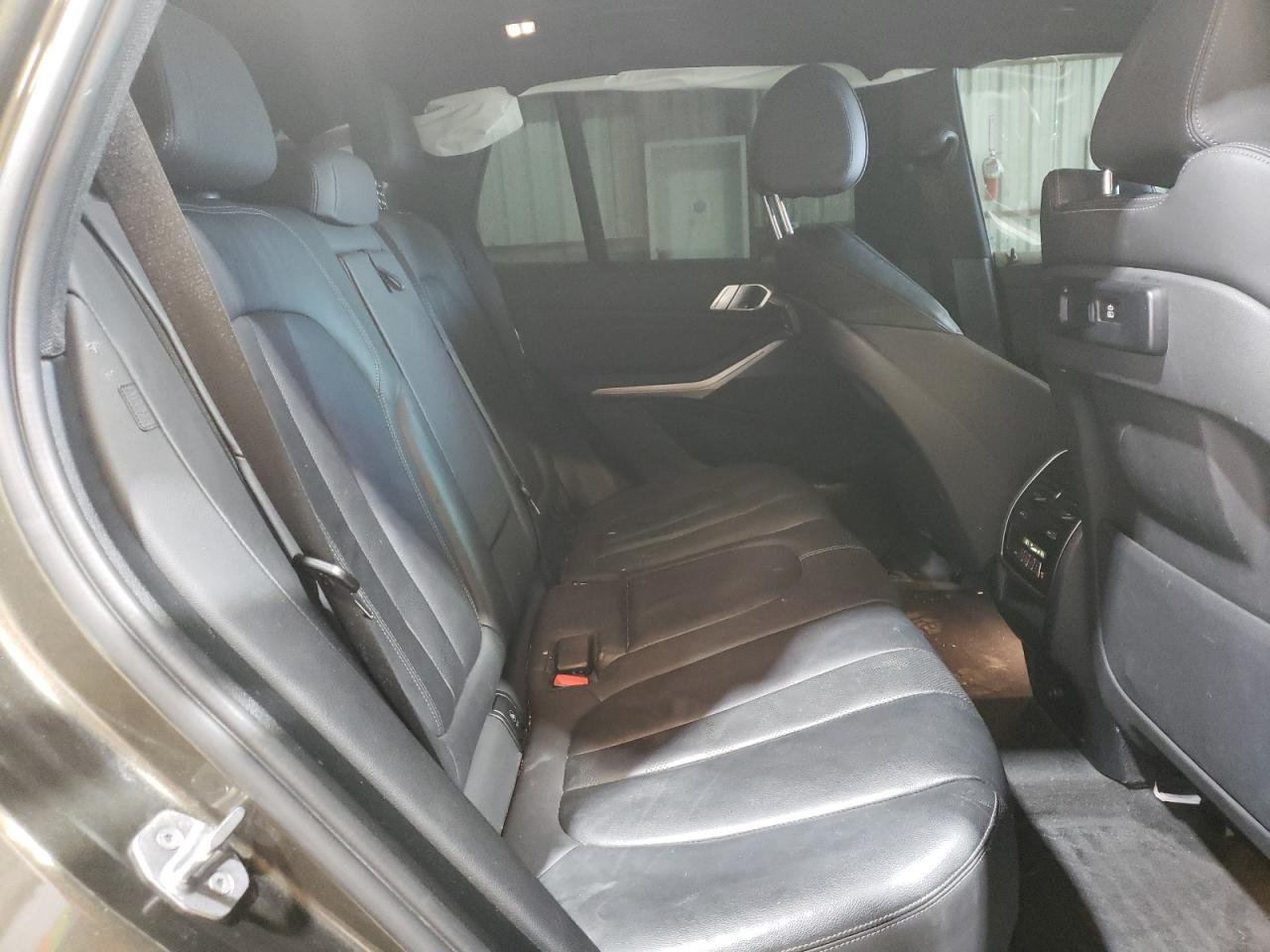 2022 BMW X5 - Image 11