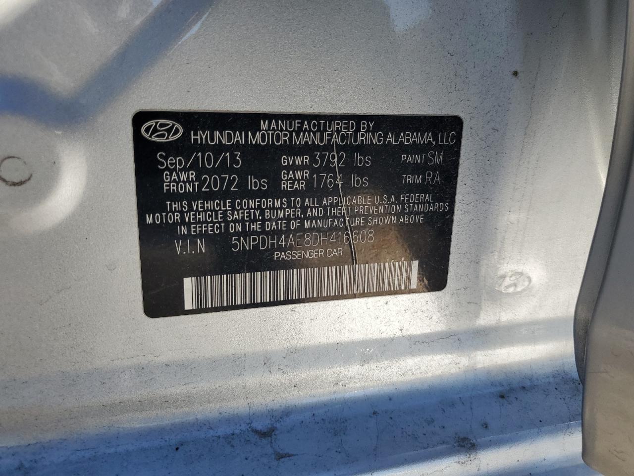 2013 Hyundai Elantra - Image 12