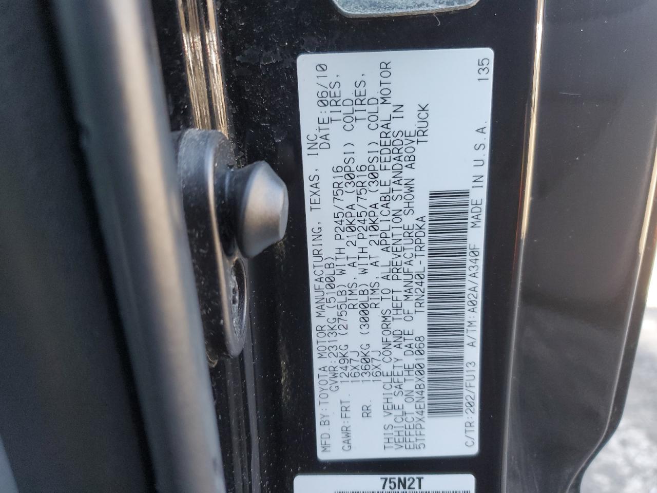 2011 Toyota Tacoma - Image 14