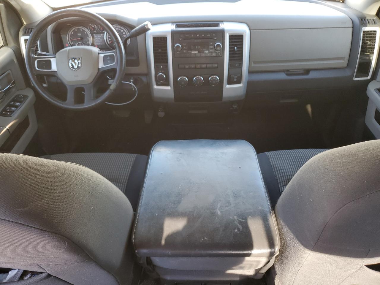 2009 Dodge Ram 1500 VIN: 1D3HV13T49S705067 Lot: 89001165