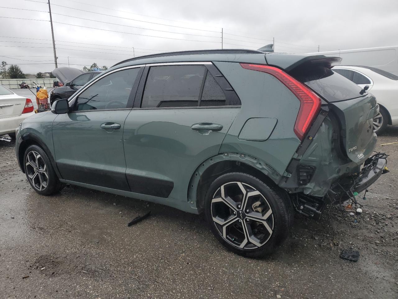 2024 Kia Niro - Image 2