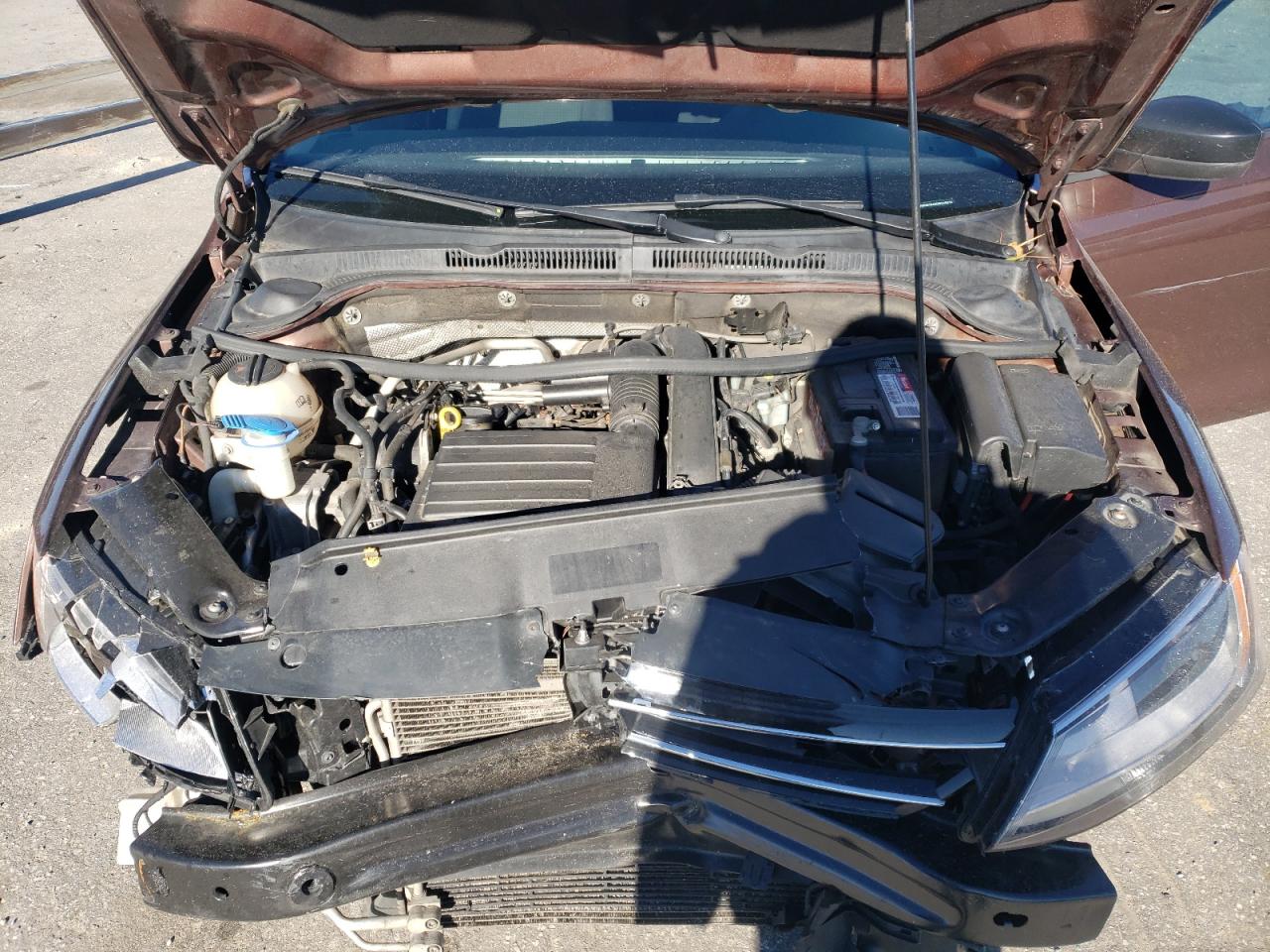 2016 Volkswagen Jetta - Image 13