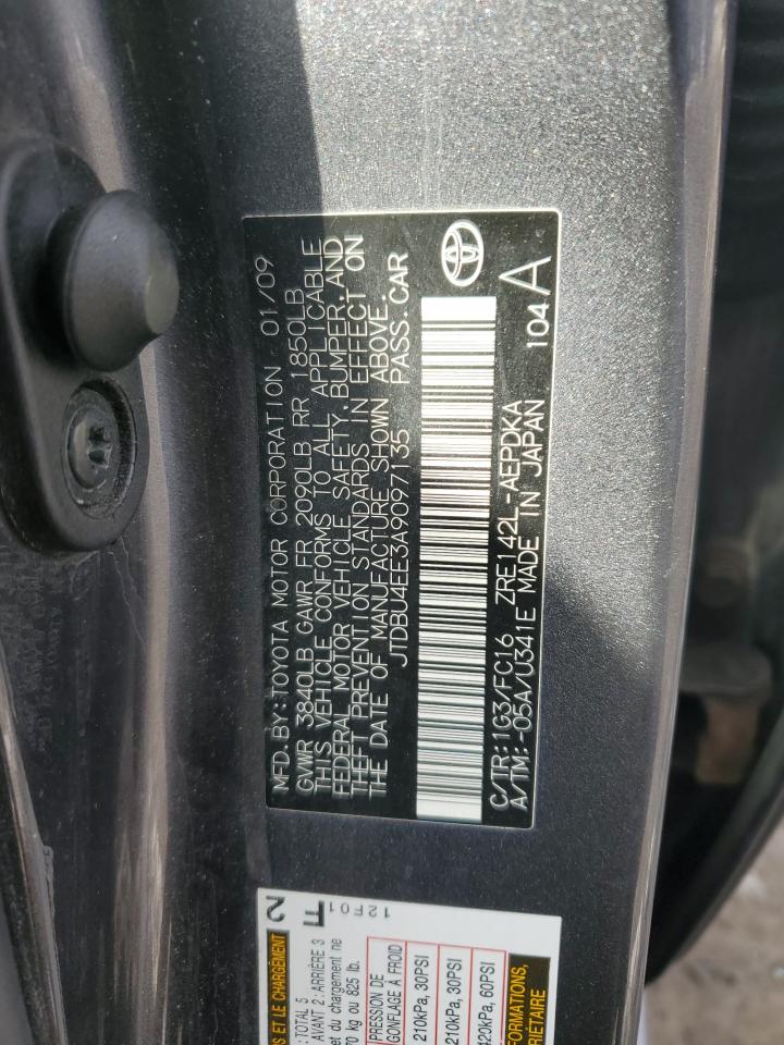 2010 Toyota Corolla - Image 13