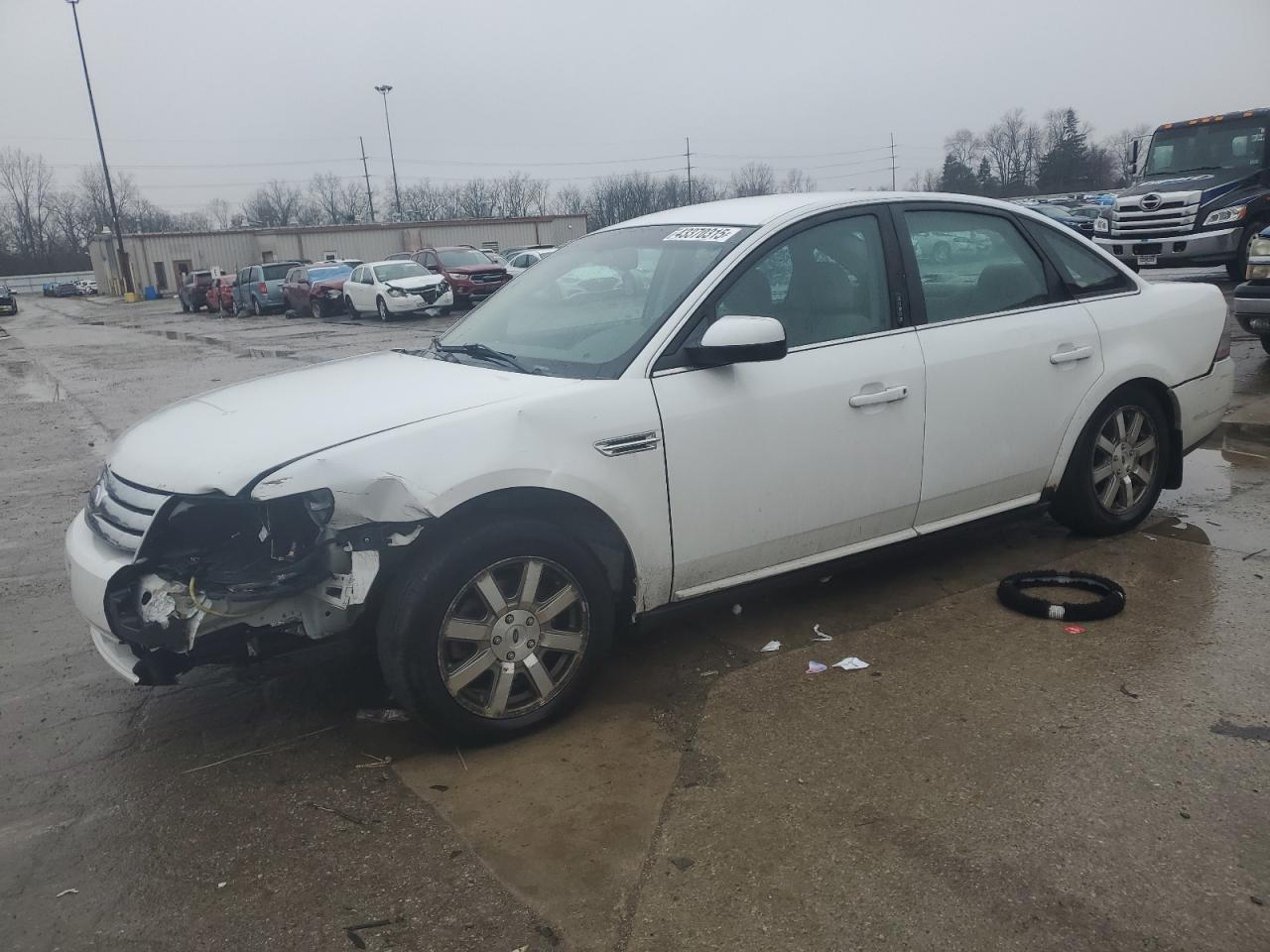 2008 Ford Taurus - Image 1