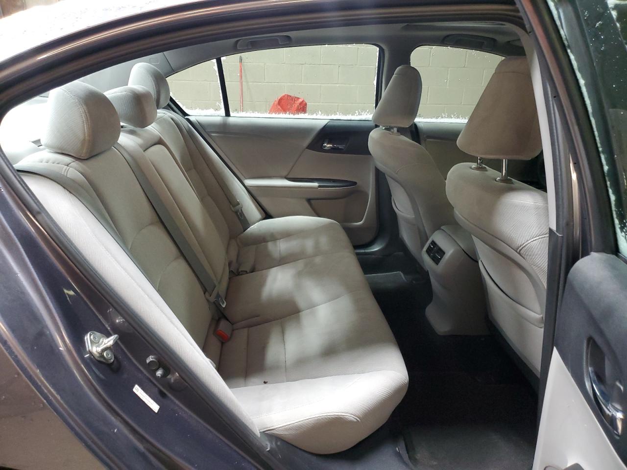 2013 Honda Accord - Image 10