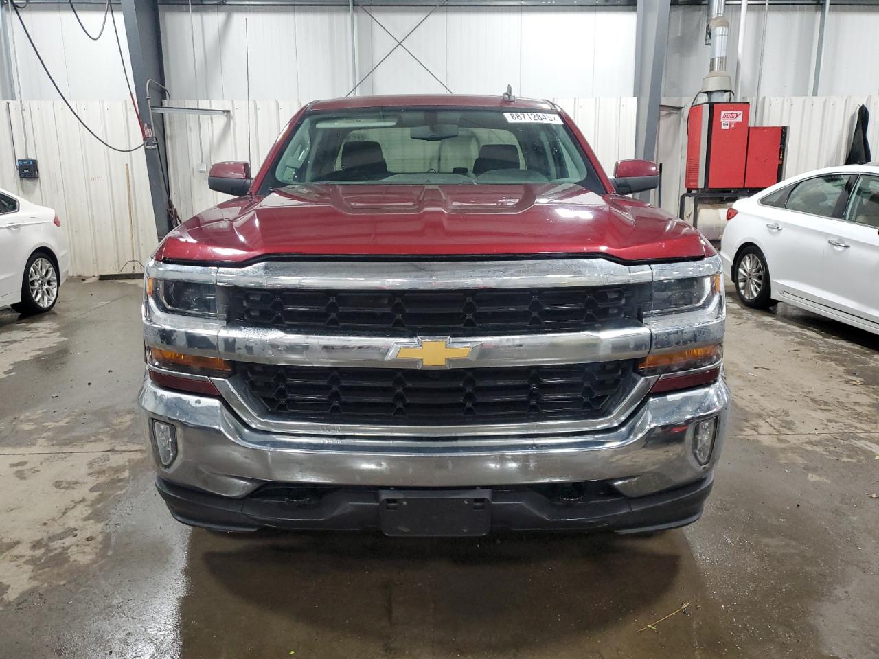 2017 Chevrolet Silverado - Image 5