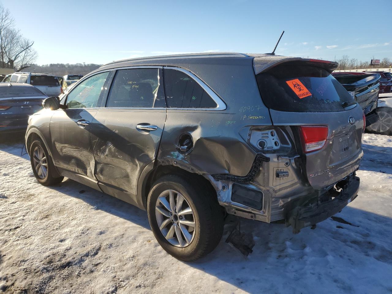 2017 Kia Sorento - Image 2