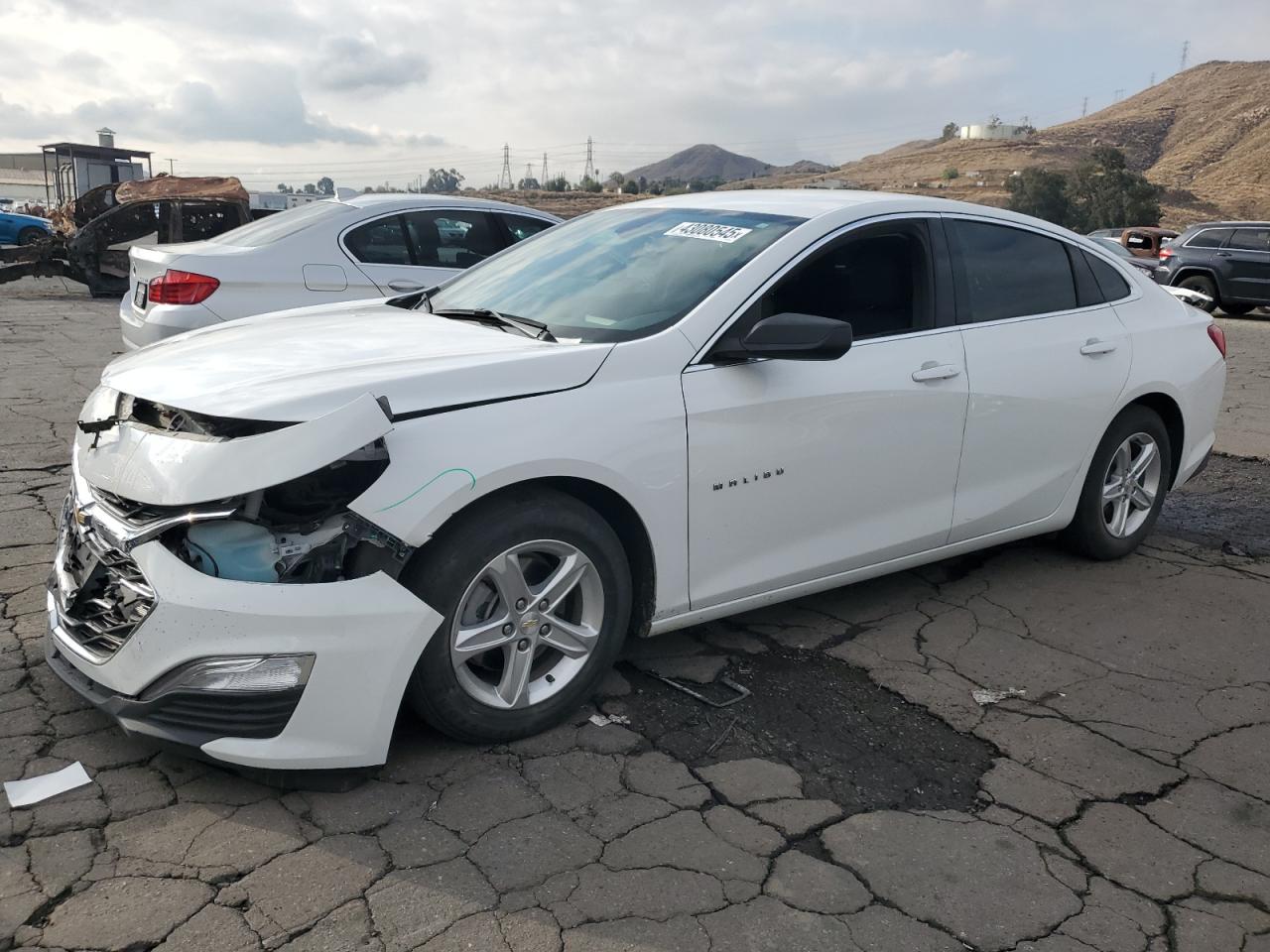 2022 Chevrolet Malibu - Image 1