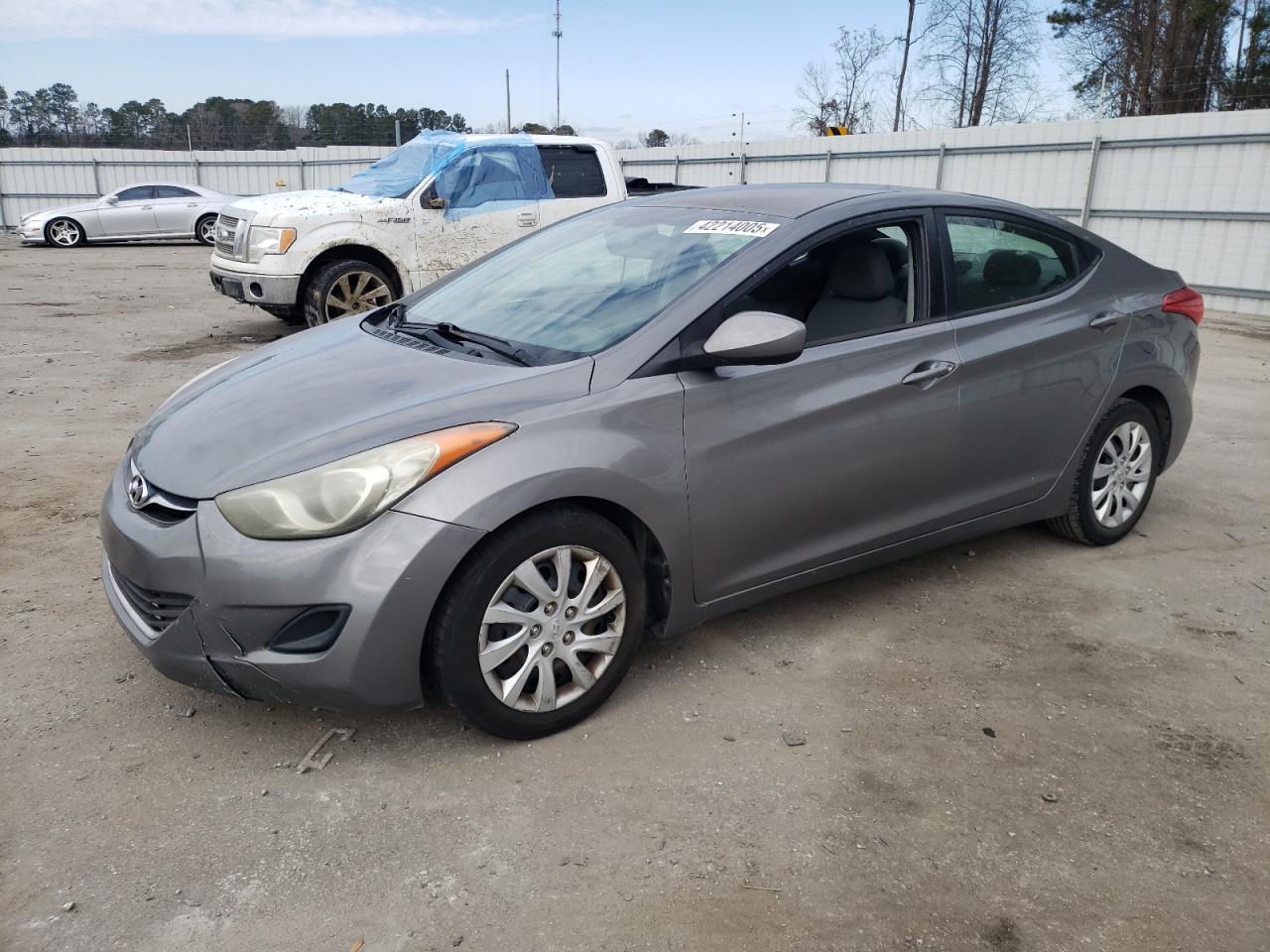 2013 Hyundai Elantra - Image 1