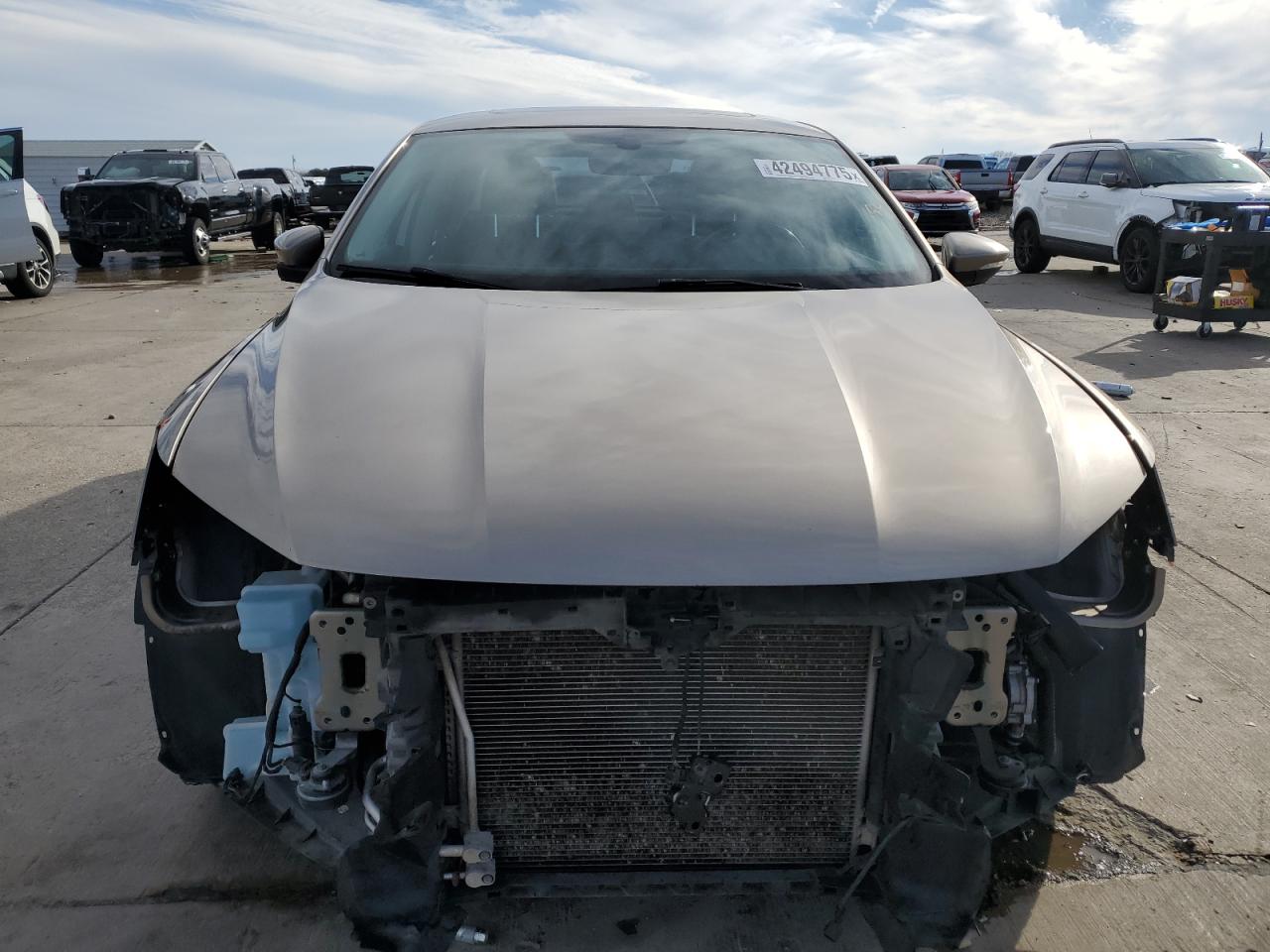 2016 Volkswagen Passat - Image 5