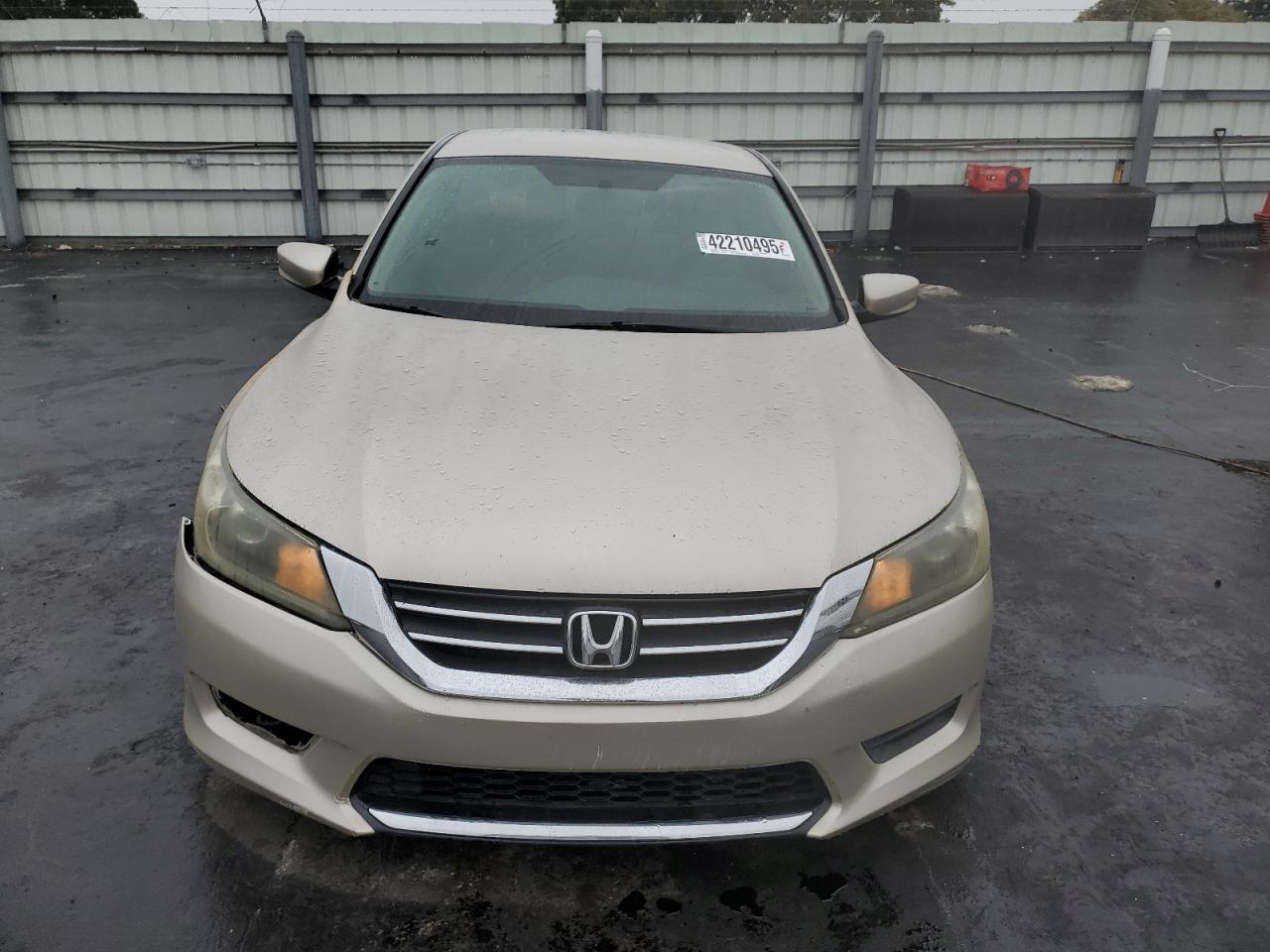 2013 Honda Accord - Image 5