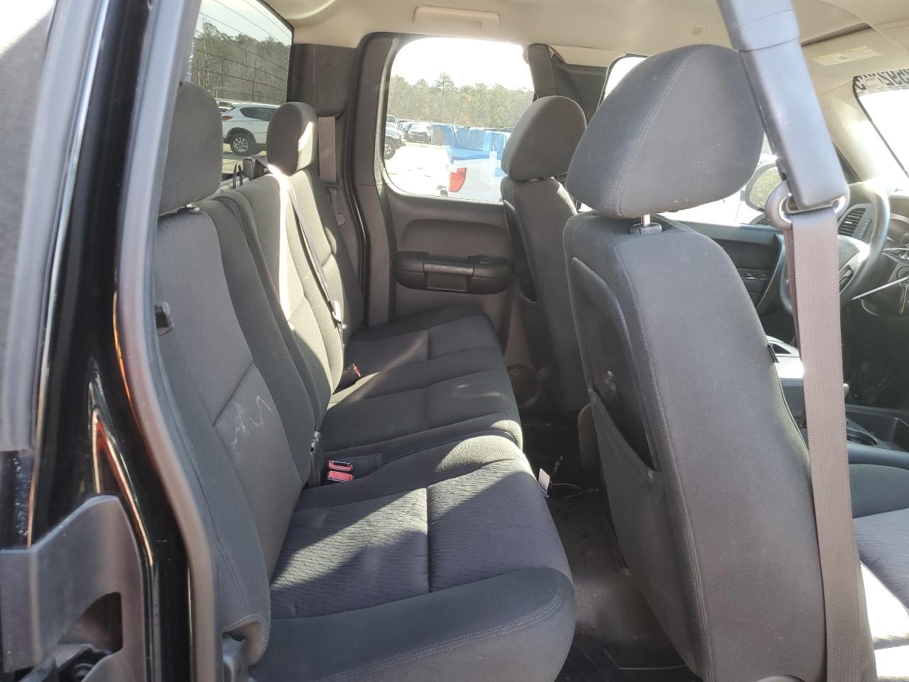 2013 Chevrolet Silverado - Image 10
