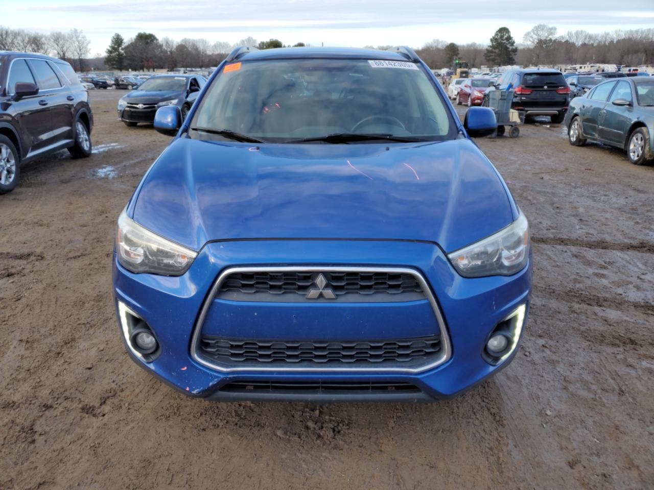 2015 Mitsubishi Outlander - Image 5
