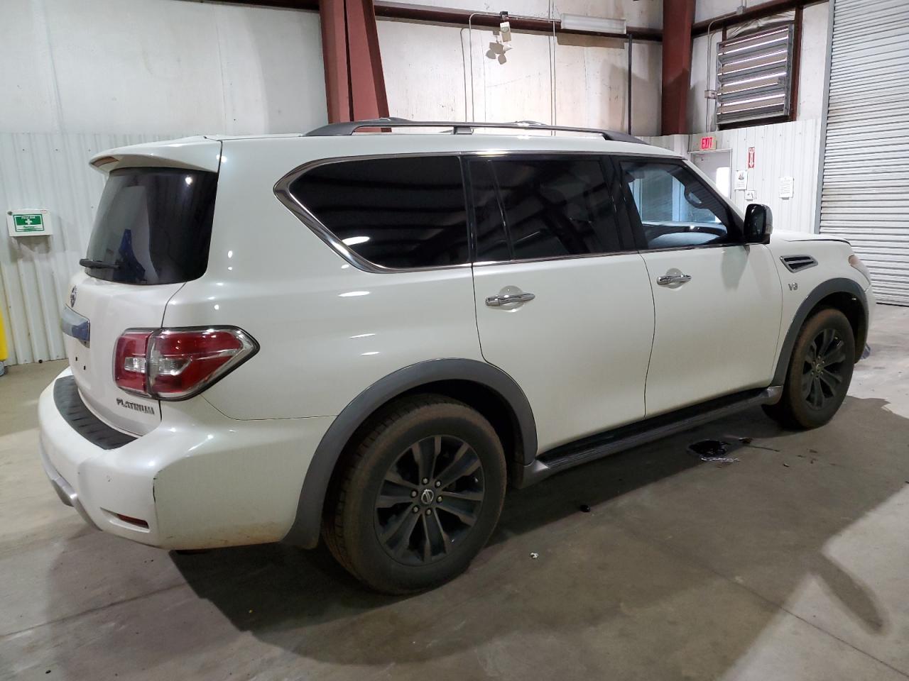 2017 Nissan Armada - Image 3