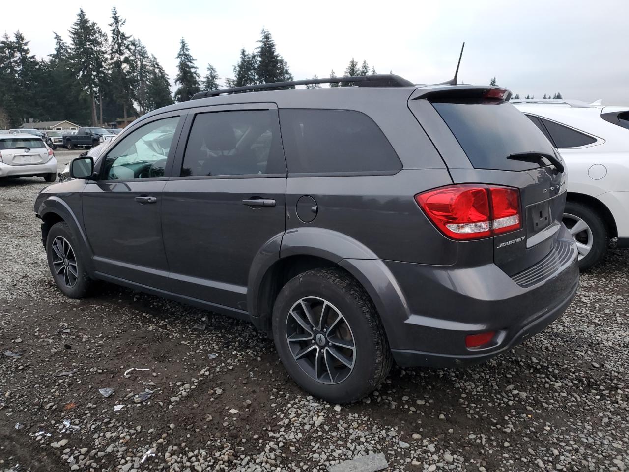 VIN 3C4PDCBB1KT747115 2019 DODGE JOURNEY no.2