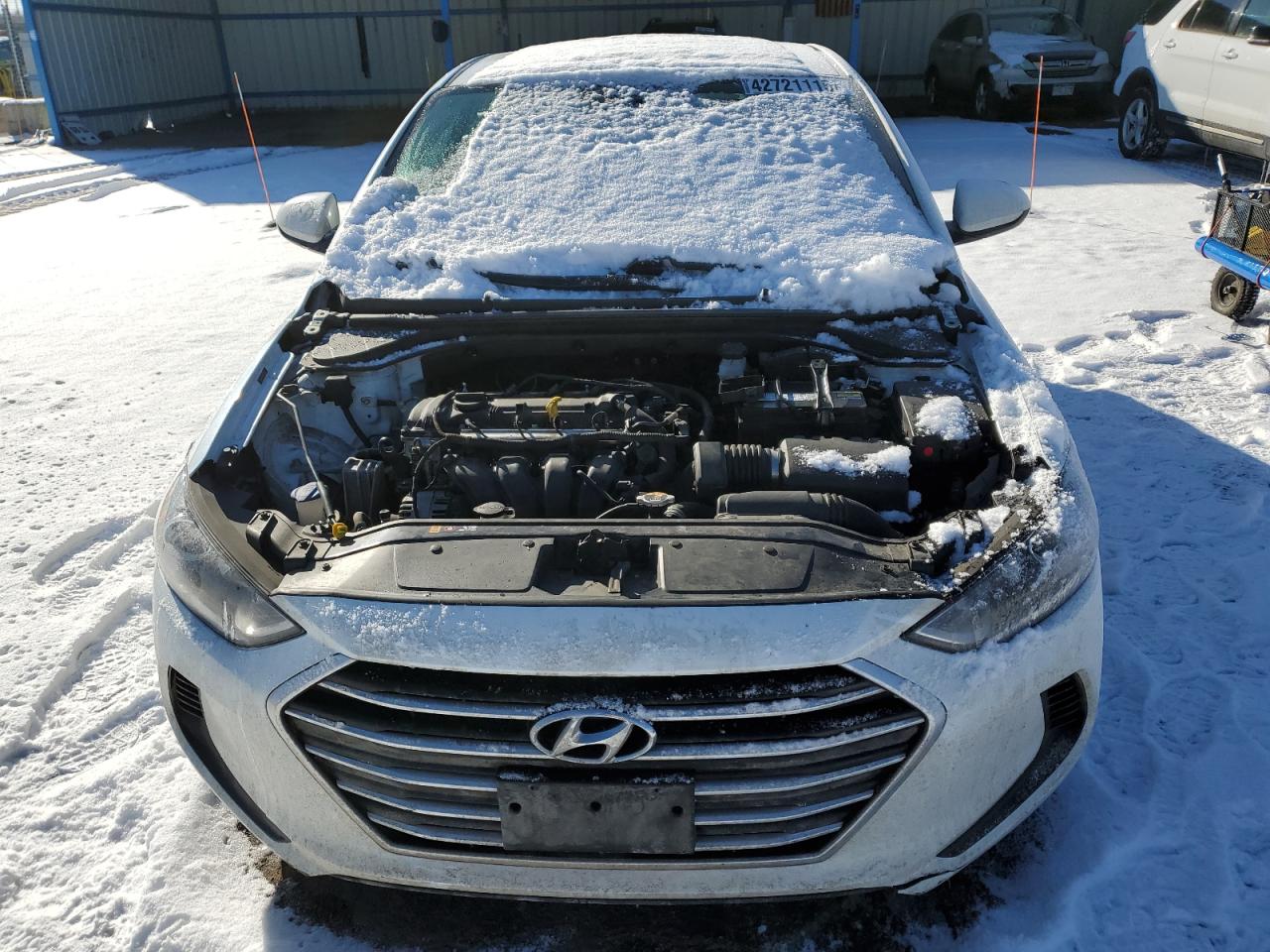 2017 Hyundai Elantra - Image 5