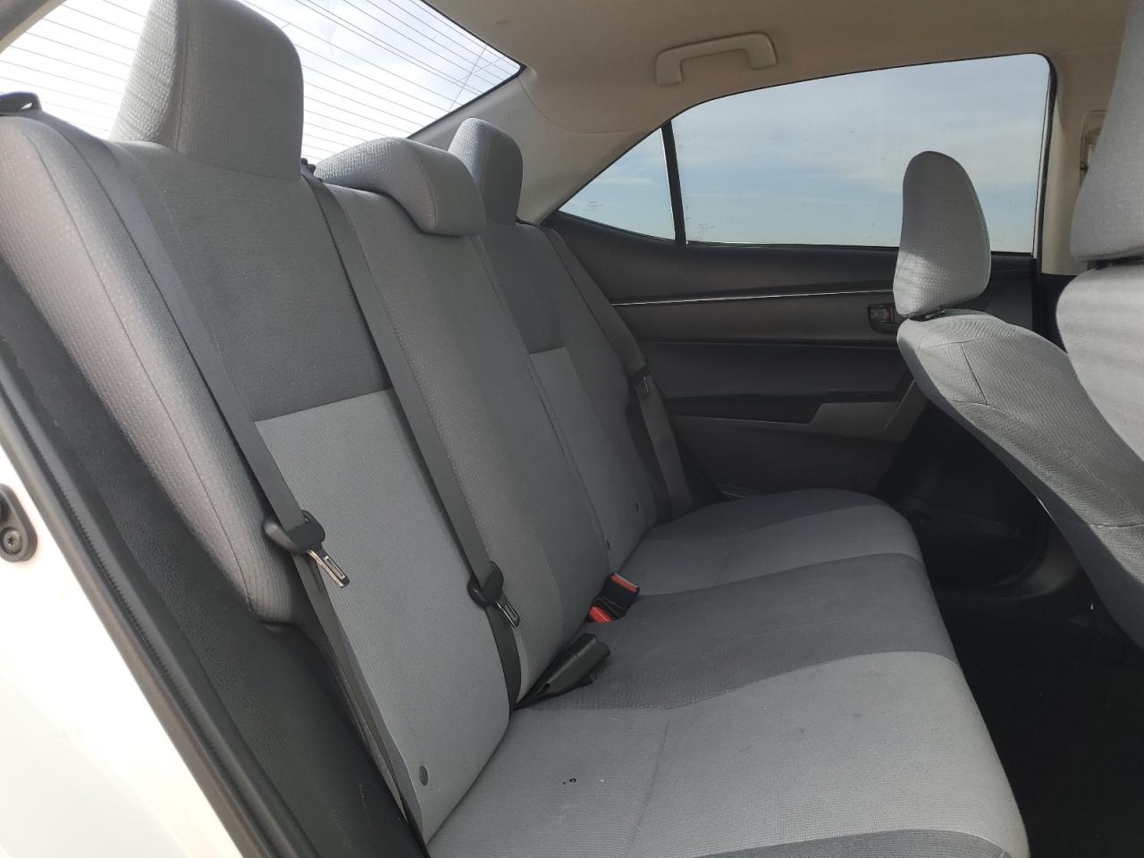 2014 Toyota Corolla - Image 11