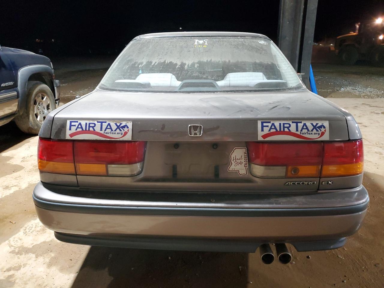 1992 Honda Accord - Image 6