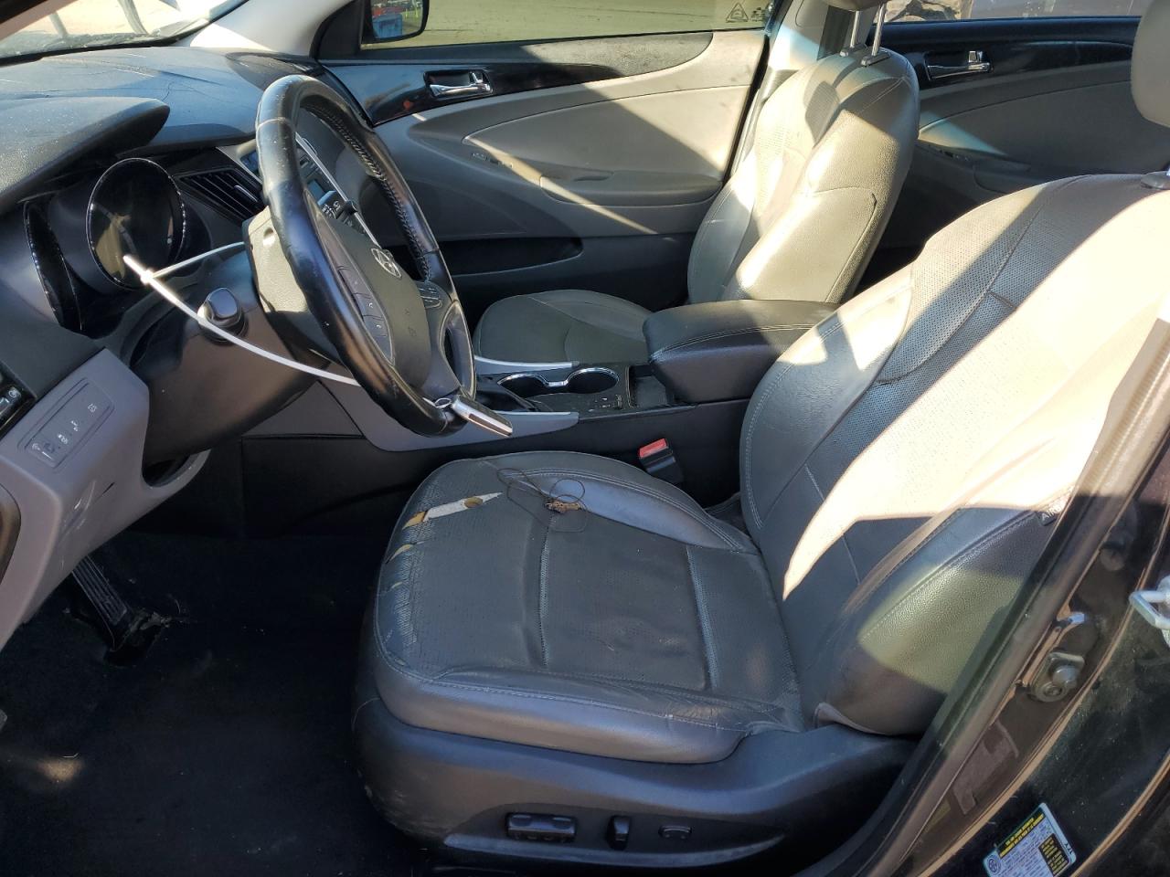 2014 Hyundai Sonata - Image 7
