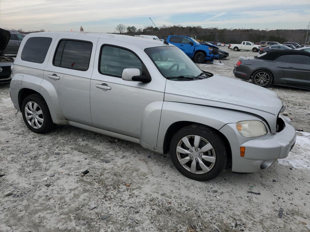 2011 Chevrolet HHR - Image 4