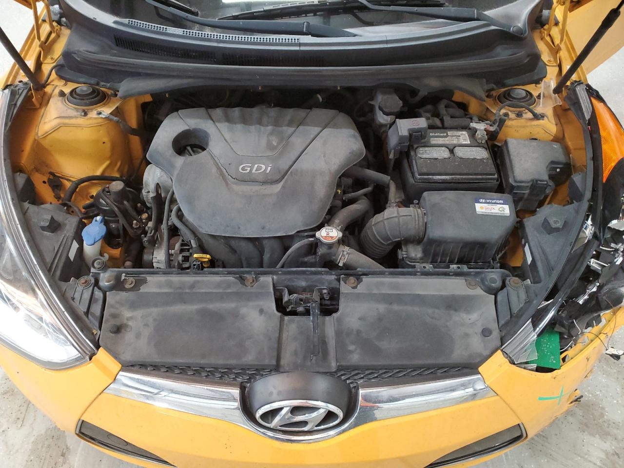 2016 Hyundai Veloster - Image 12