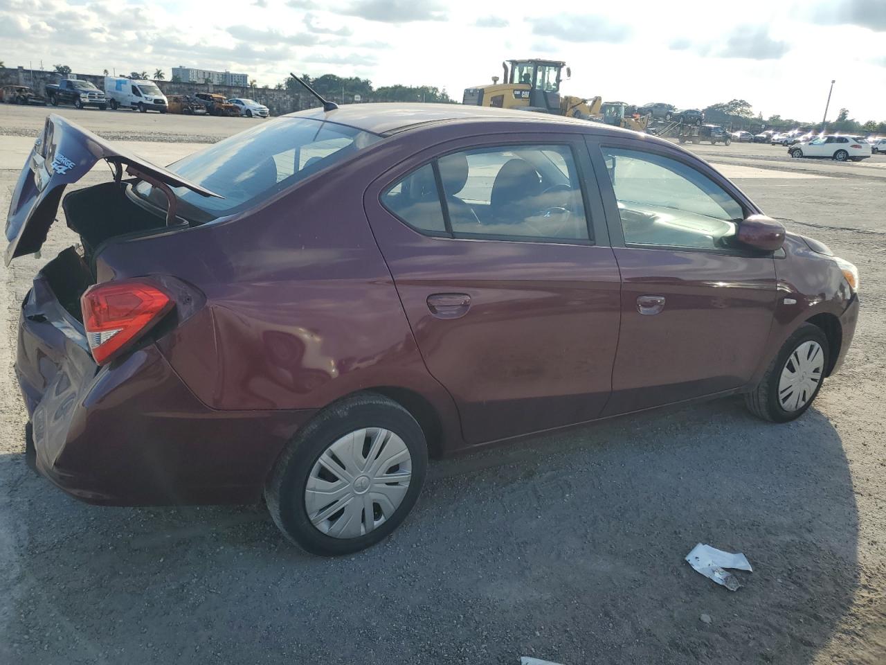 2018 Mitsubishi Mirage - Image 3