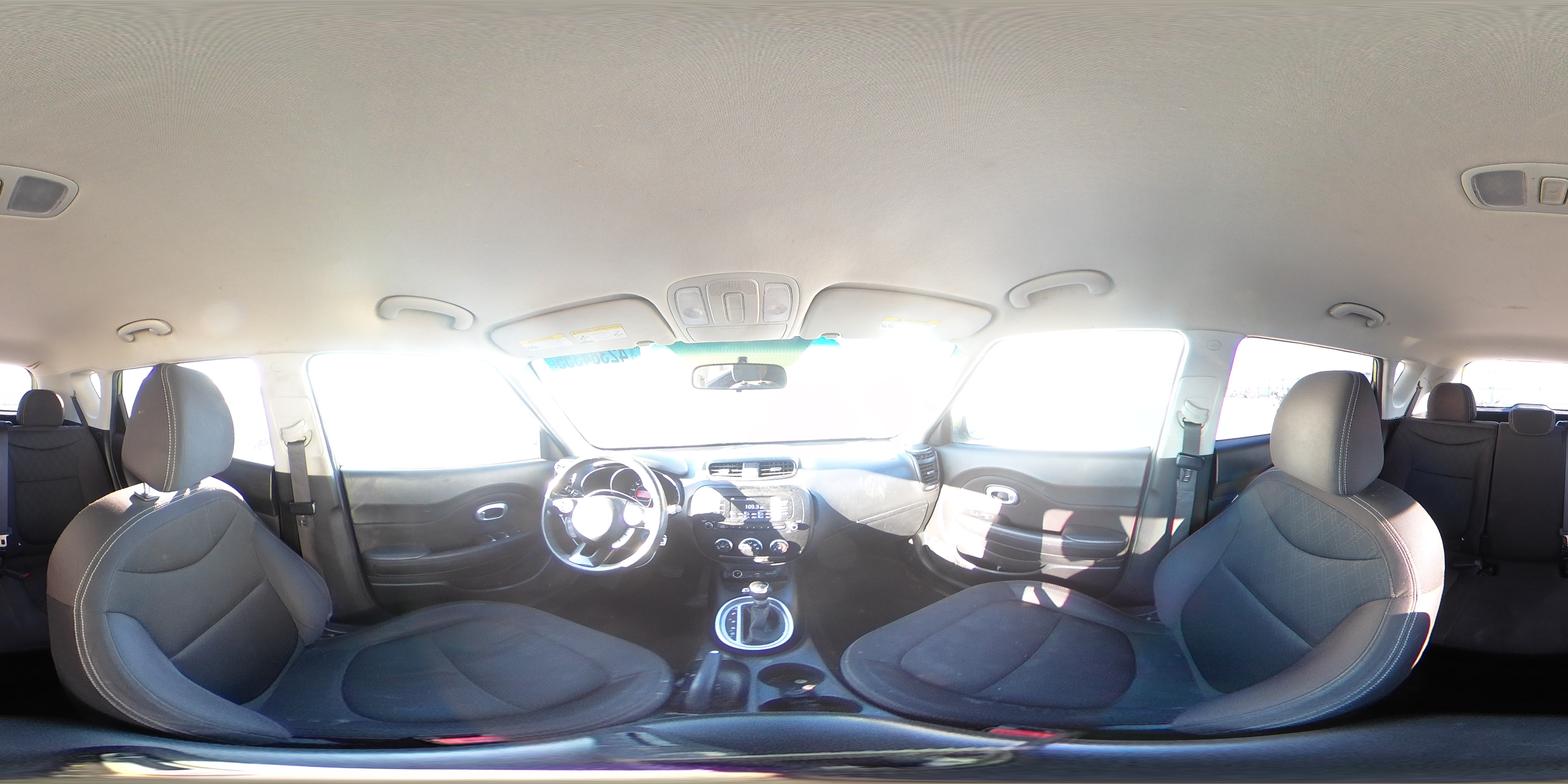 2017 Kia Soul - Image 12