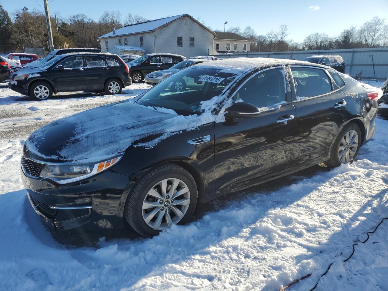 VIN 5XXGT4L37HG138745 2017 KIA OPTIMA no.1