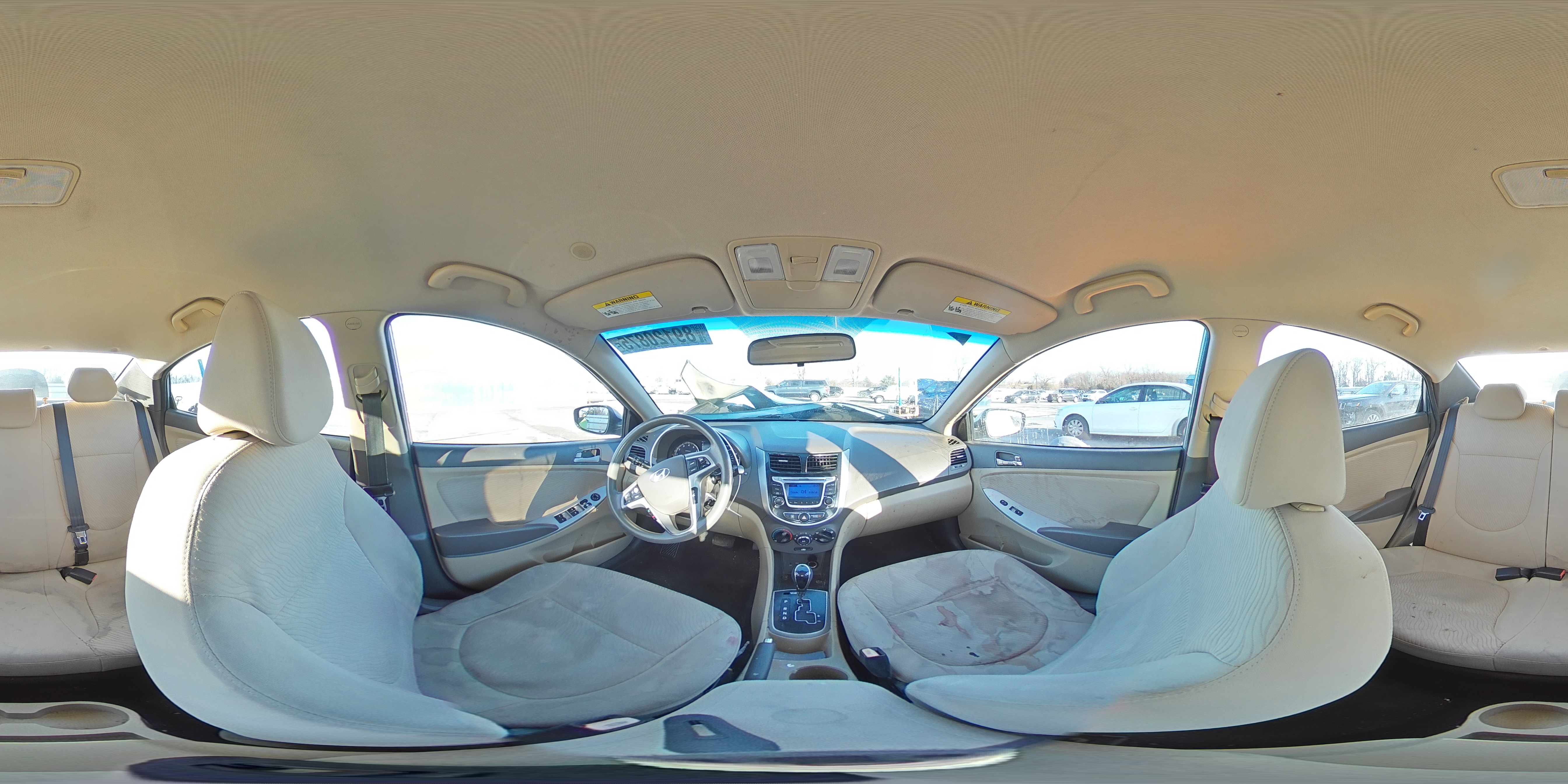 2014 Hyundai Accent - Image 13