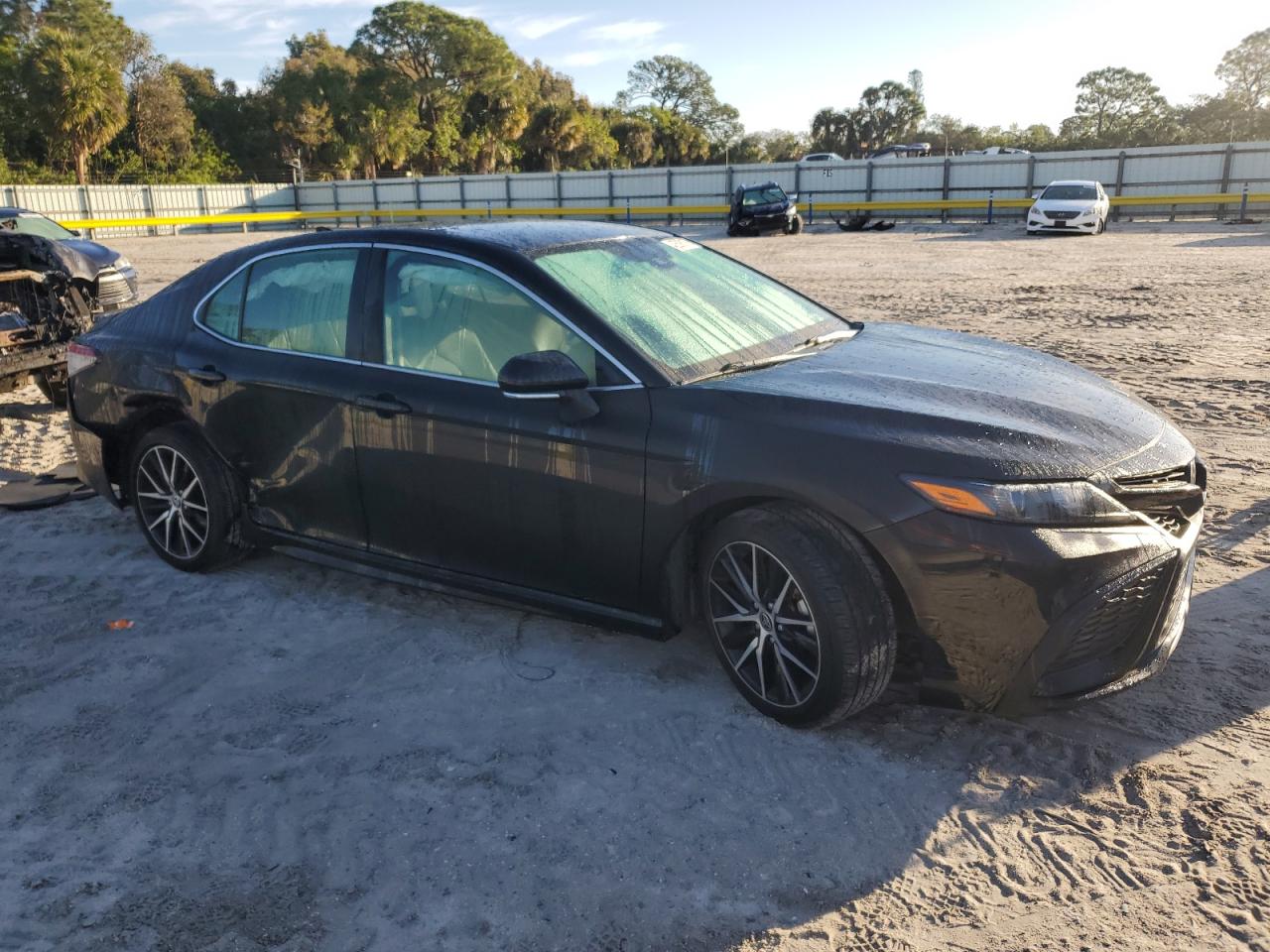 2023 Toyota Camry - Image 4