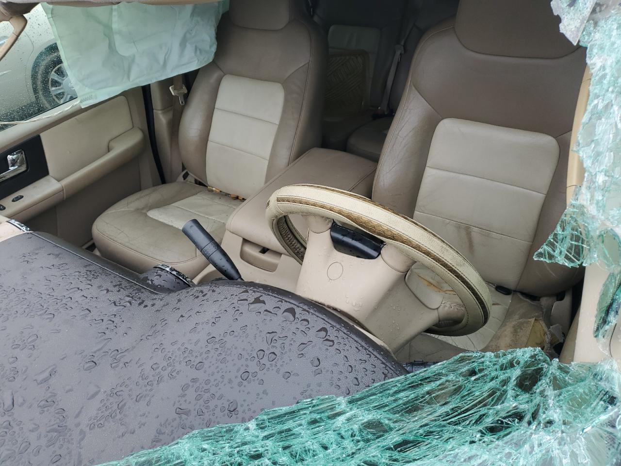 2006 Ford Expedition - Image 8