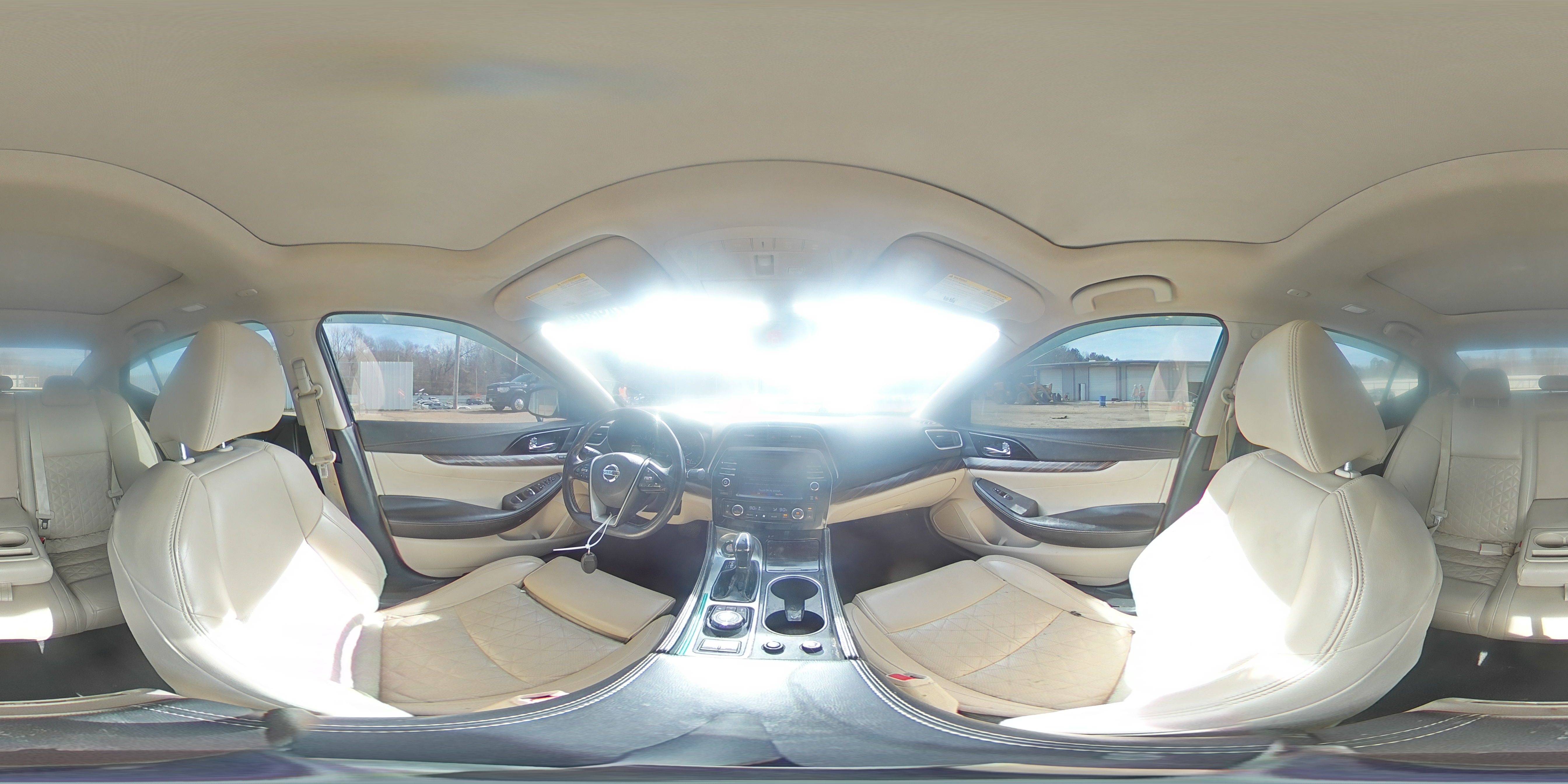 2016 Nissan Maxima - Image 13