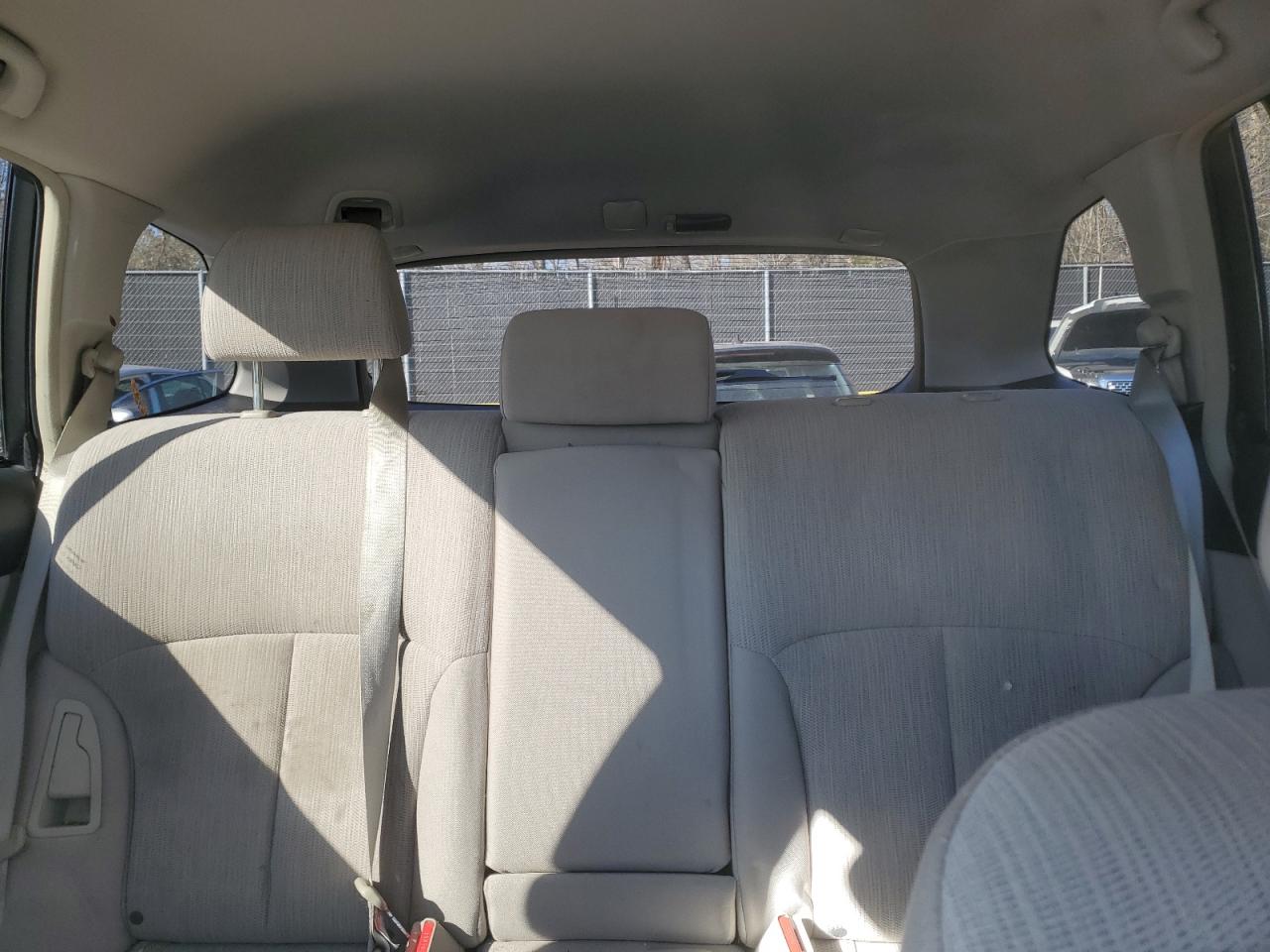 2013 Subaru Legacy - Image 10