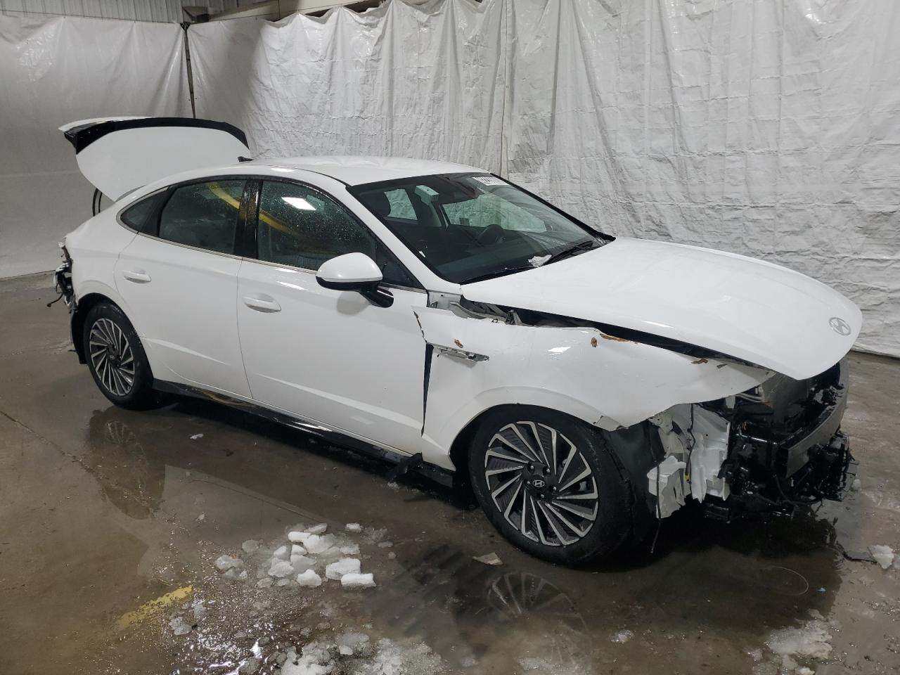 2024 Hyundai Sonata - Image 4