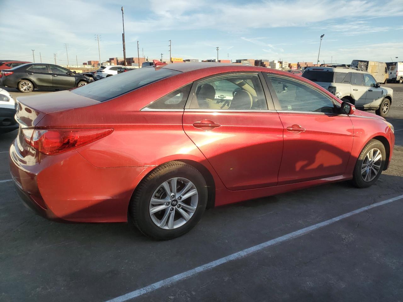 2014 Hyundai Sonata - Image 3