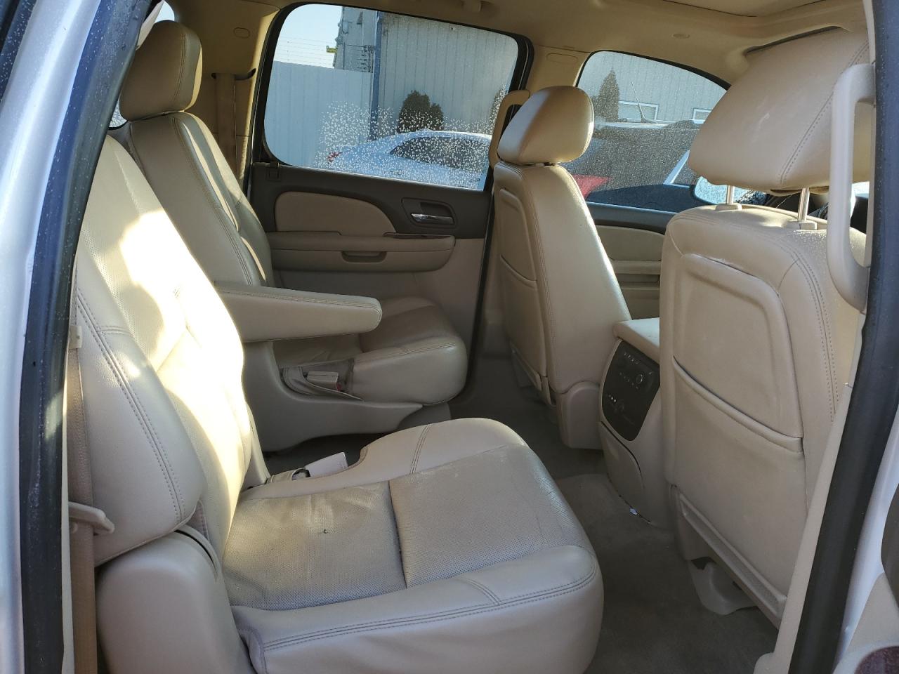 2012 Chevrolet Suburban K1500 Ltz VIN: 1GNSKKE75CR175887 Lot: 89185935