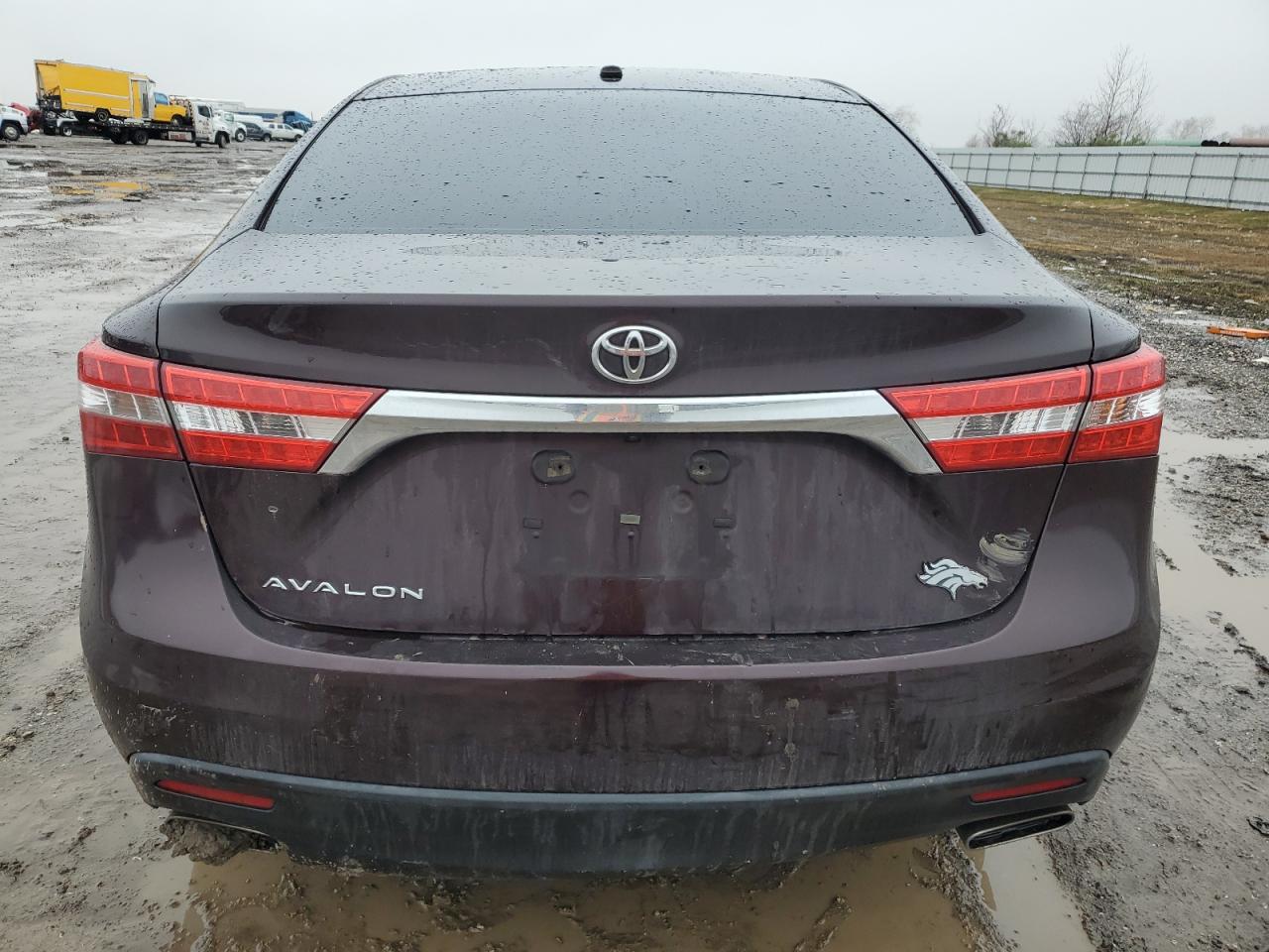 2015 Toyota Avalon - Image 6