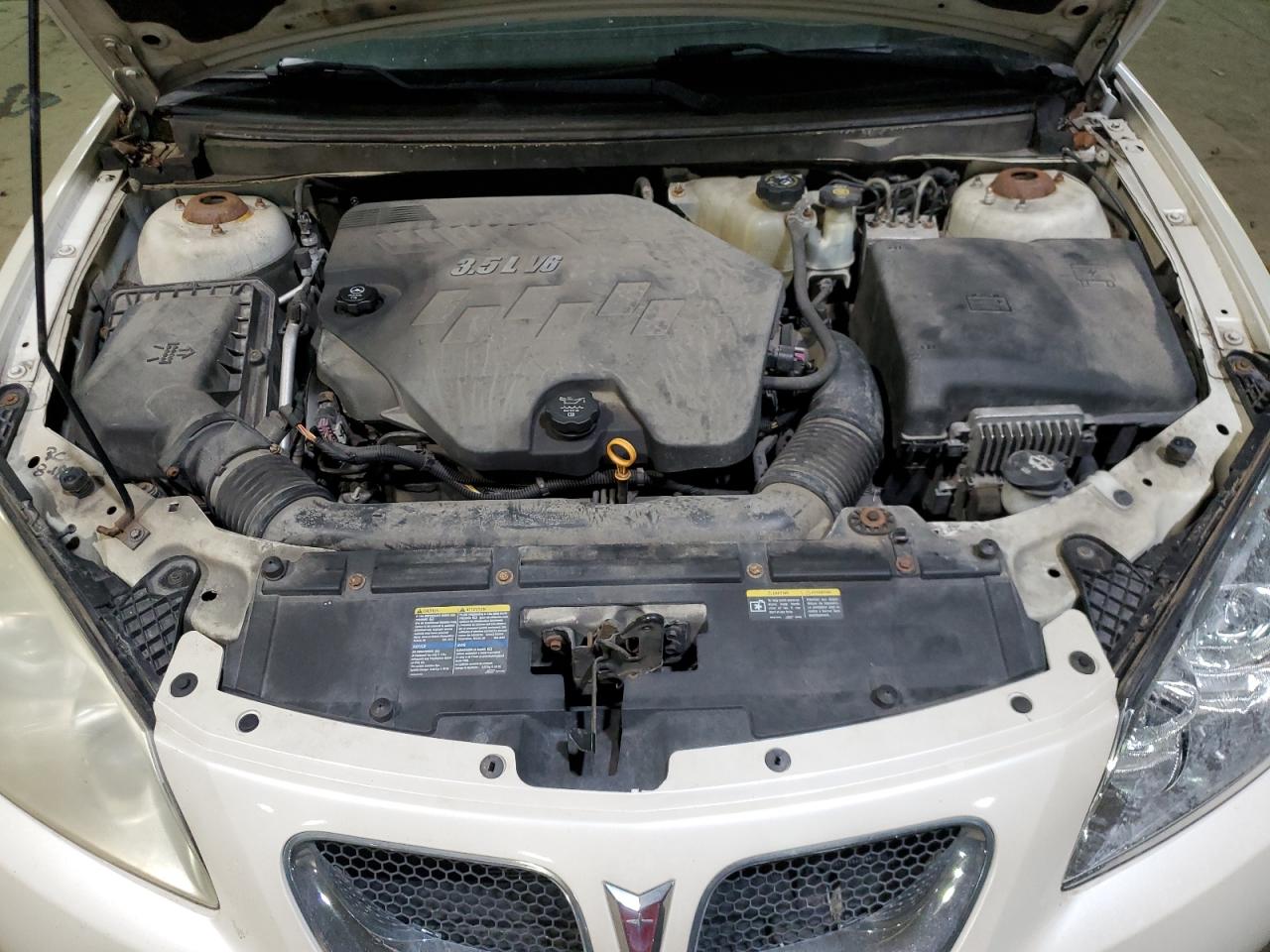 2009 Pontiac G6 - Image 11