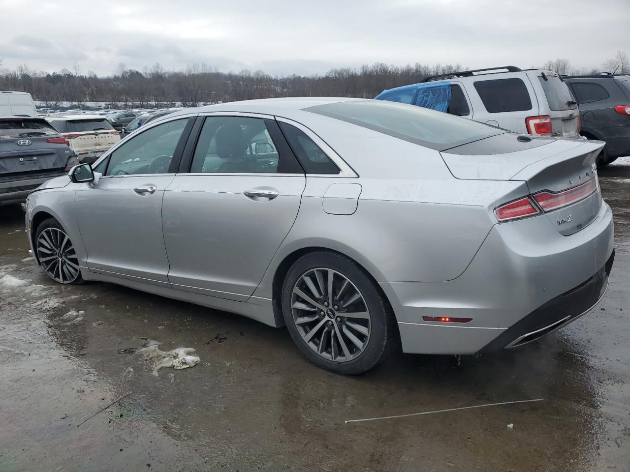 2017 Lincoln MKZ - Image 2