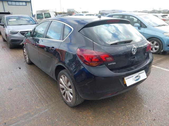 2011 VAUXHALL ASTRA ELIT