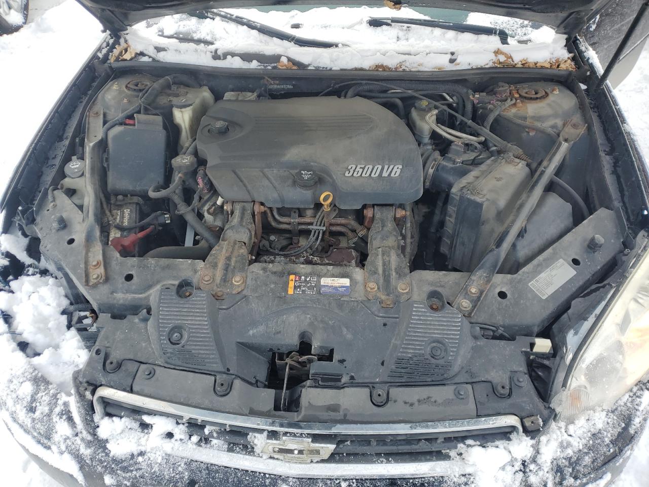2011 Chevrolet Impala - Image 11