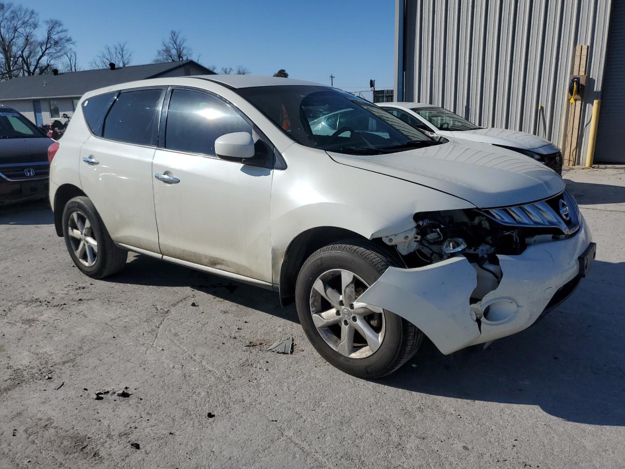 2010 Nissan Murano - Image 4