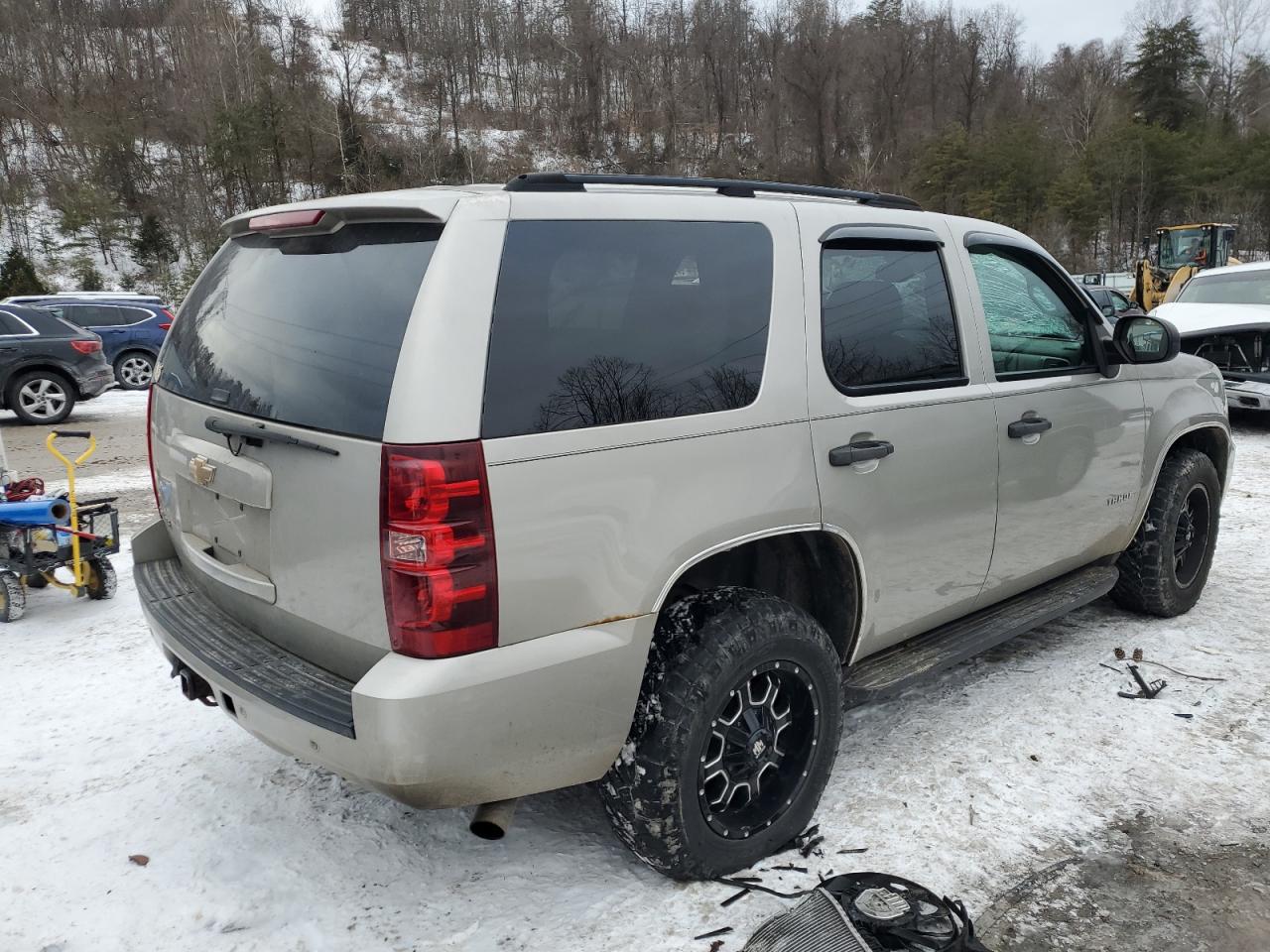 2007 Chevrolet Tahoe - Image 3
