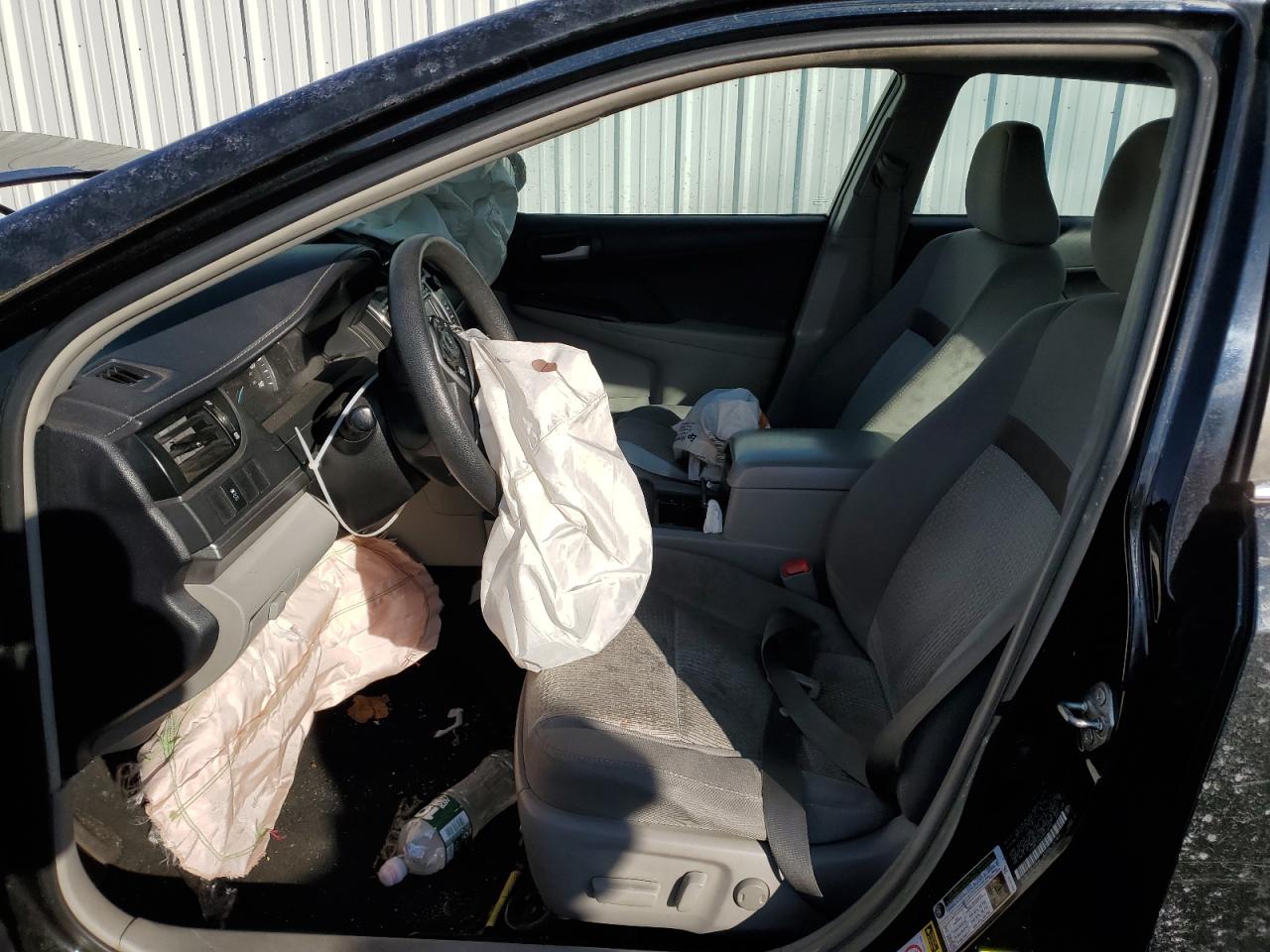 2014 Toyota Camry - Image 7