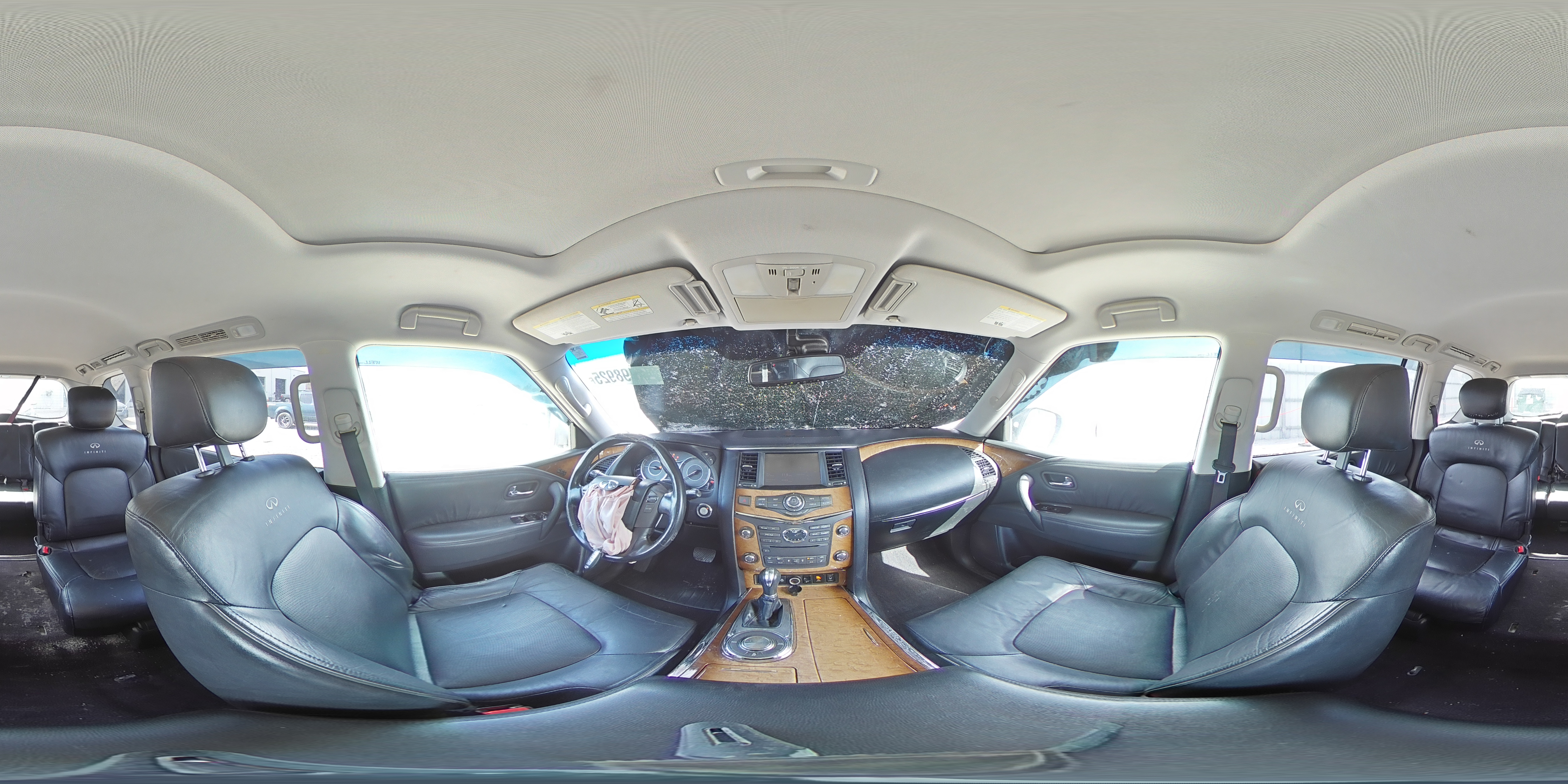 2012 Infiniti QX56 - Image 14
