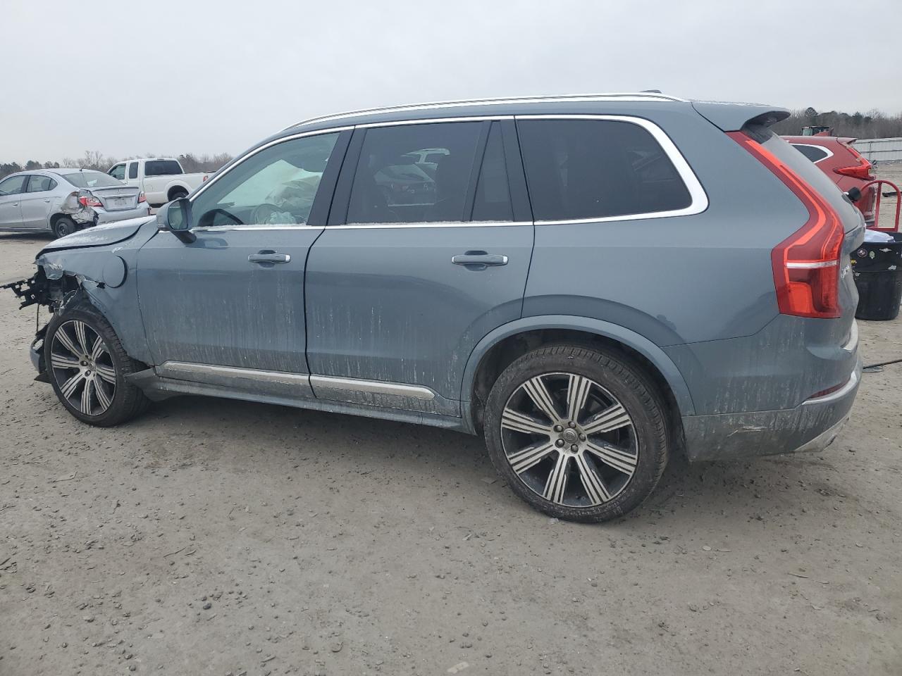 2020 Volvo XC90 - Image 2