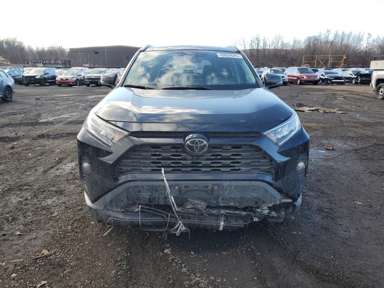 2019 Toyota RAV 4 - Image 5